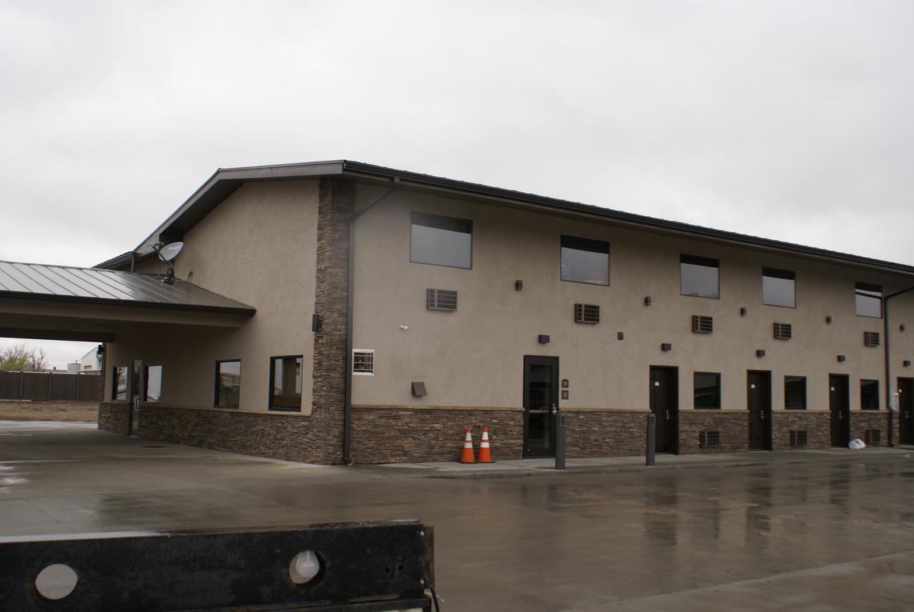 Boarders Inn & Suites By Cobblestone Hotels - Syracuse Екстериор снимка