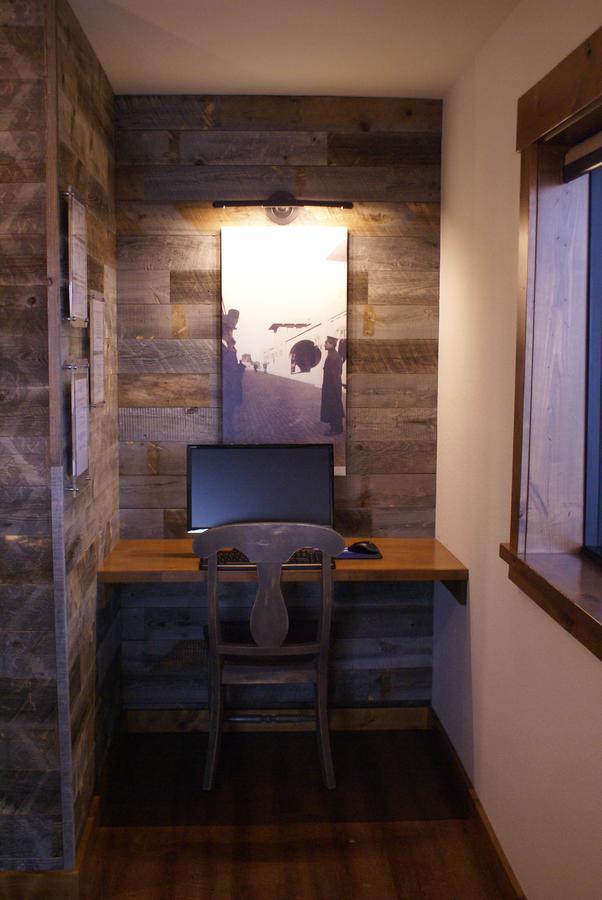 Boarders Inn & Suites By Cobblestone Hotels - Syracuse Екстериор снимка